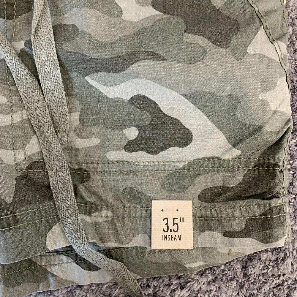 Ana Shorts Set‎ of 2 Camouflage Twill Stripped Size 4 Cute Summer Mid Rise